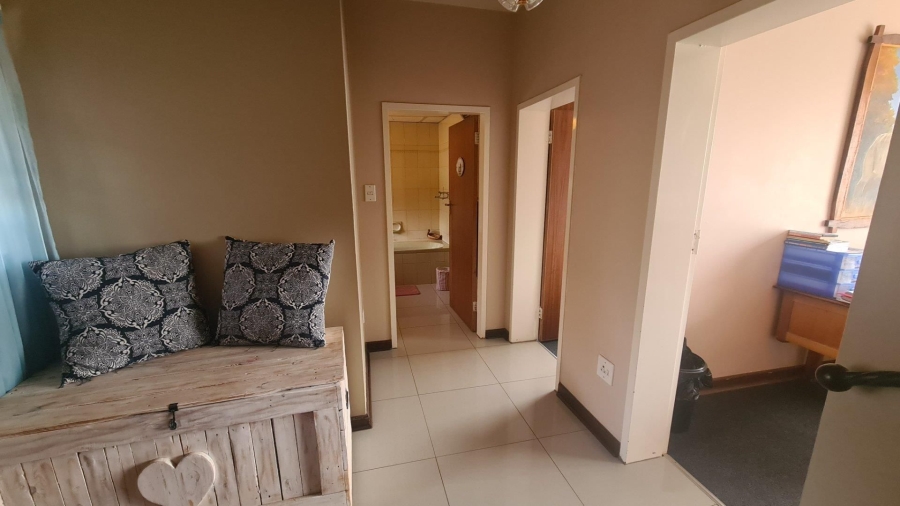5 Bedroom Property for Sale in Wilgeboom A H North West